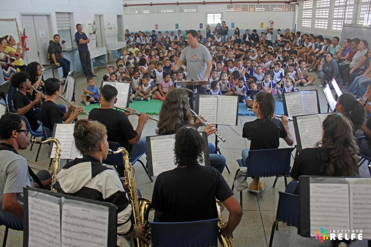 Concertos Didáticos em Escolas Municipais