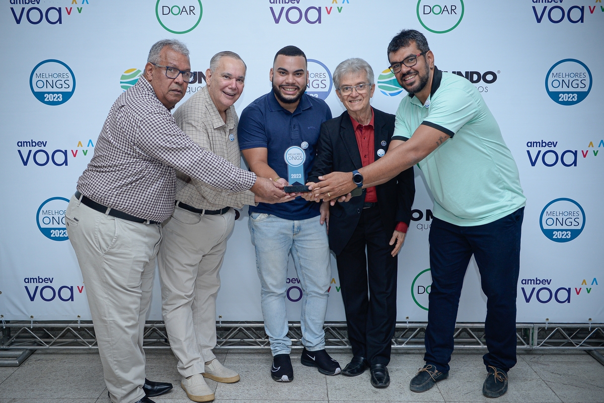 Recebemos Premio de Melhor Ong da Bahia e entre as 100 melhores do Brasil