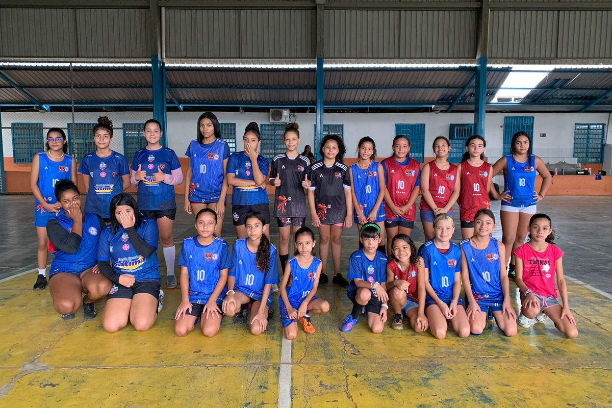 Reforço Escolar para Atletas de Futsal: Juntos pela Educação