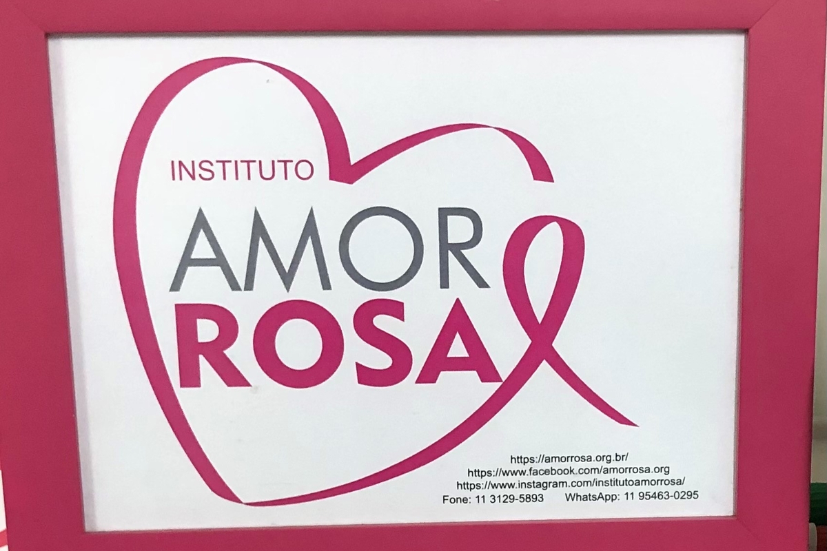 Doação de tampinhas e lacres  - Instituto Amor Rosa 