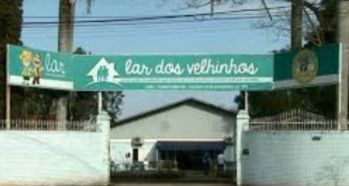 Ajuda ao Banco de alimentos do Lar dos Velhinhos de Foz do Iguaçu