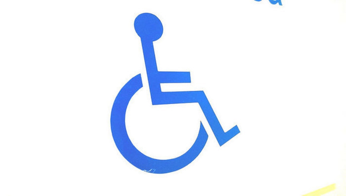 Doação de cadeira de rodas motorizada