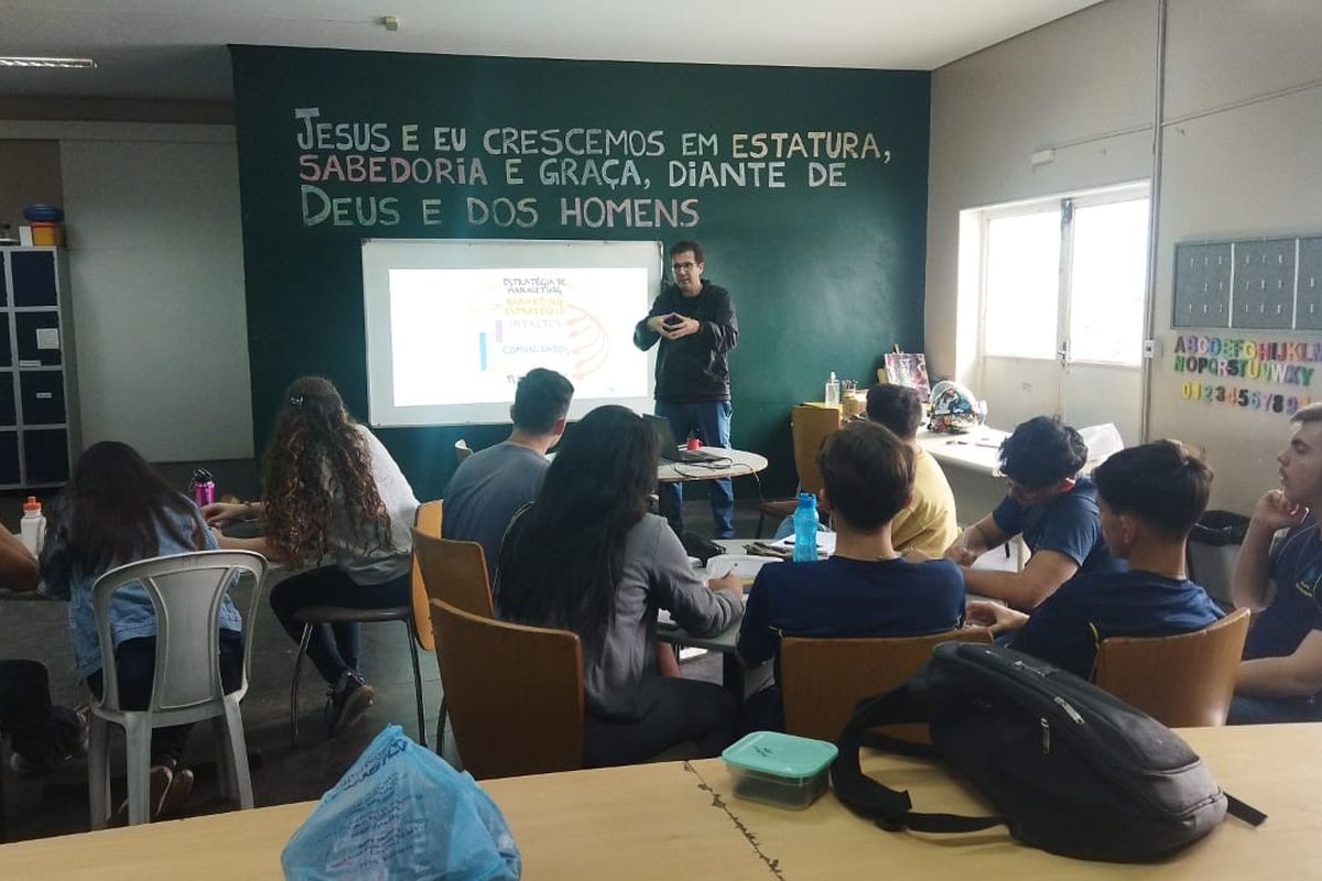 SJRP - Curso de Formação Continuada: Projeto Empreendedorismo Marketing e Tecnologia