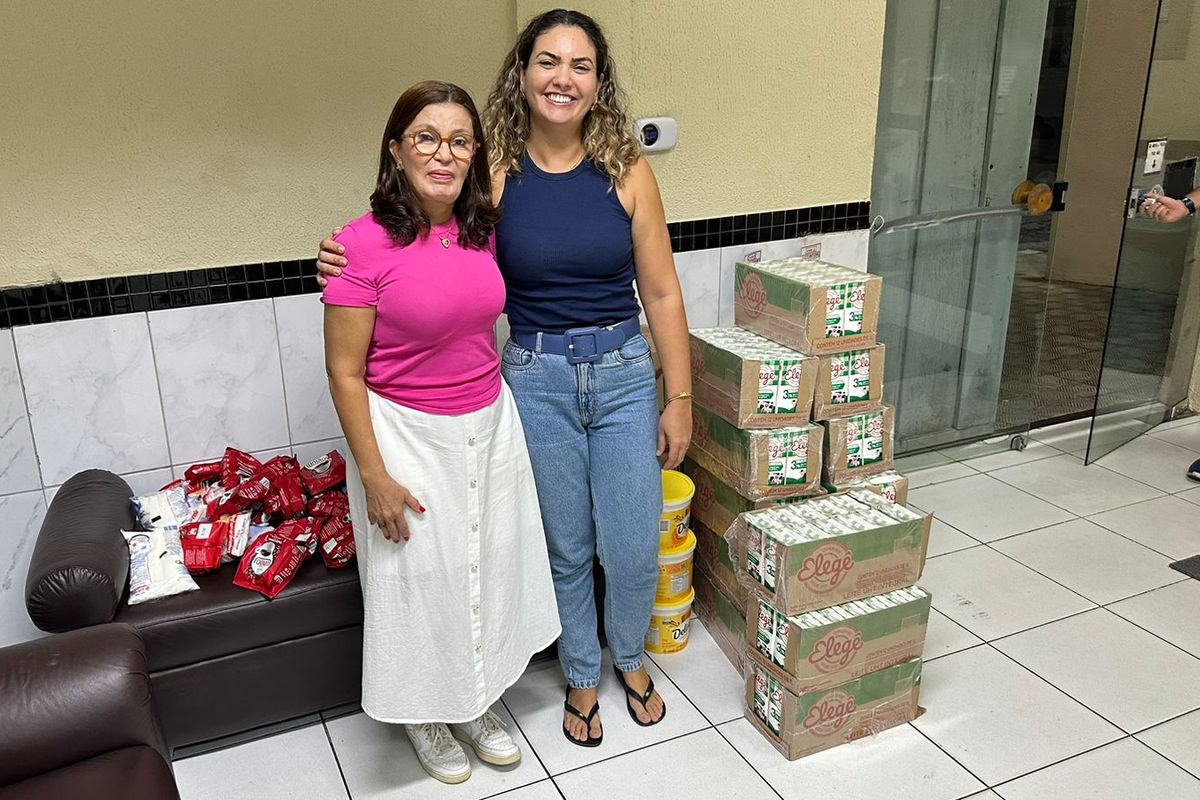 Doação de Alimentos ao Grupo Amigos da Manhã