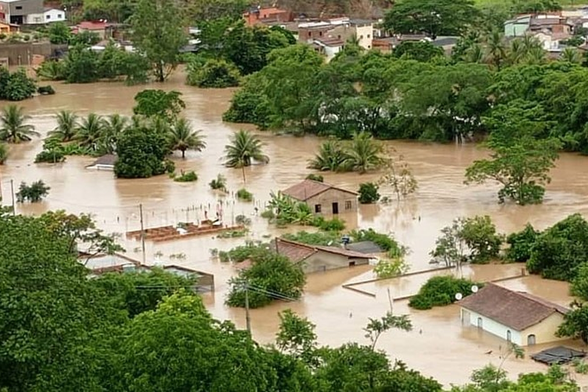 BA - Apoie as famílias desabrigadas pelas enchentes